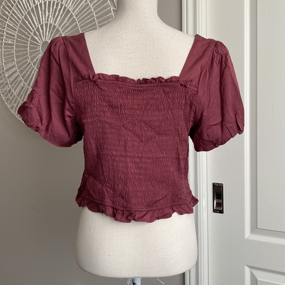 Torrid - Stretch Challis Smocked Puff Sleeve Crop Top in "Wild Ginger Burgundy"  - Picture 4 of 13